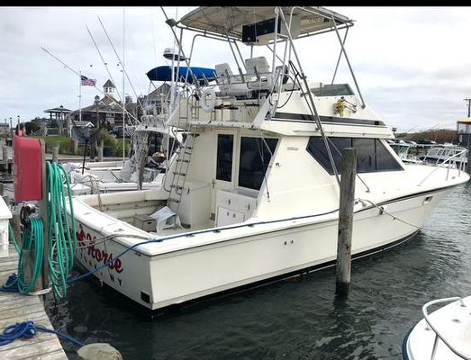 Hatteras 38-CONVERTIBLE - main image