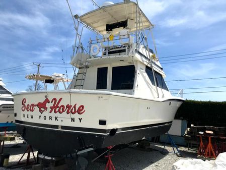 Hatteras 38-CONVERTIBLE image