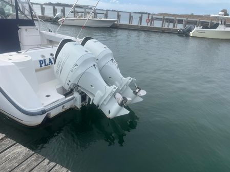 Boston Whaler 295 Conquest WA image