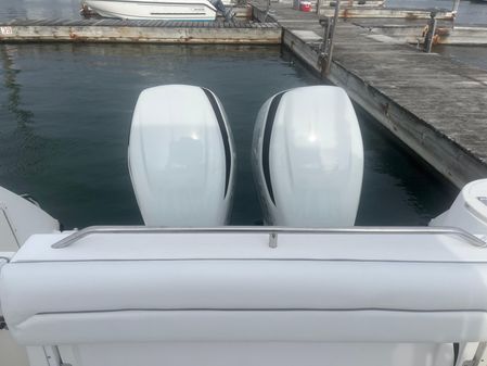 Boston Whaler 295 Conquest WA image