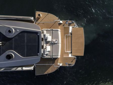 Azimut Seadeck 6 image