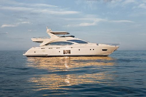 Azimut 82 Flybridge image