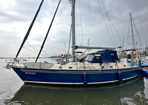 Tayana 48-SAILBOAT image