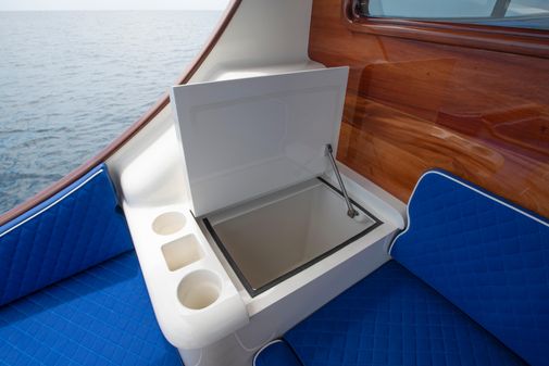 Maverick-yachts-costa-rica 50-SPORTYACHT image