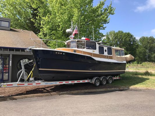 Ranger Tugs R-29 - main image