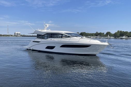 Sea Ray 460 Sundancer image