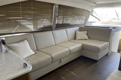 Sea Ray 460 Sundancer image