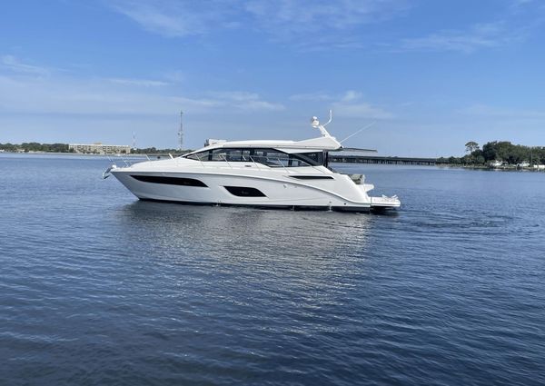 Sea Ray 460 Sundancer image