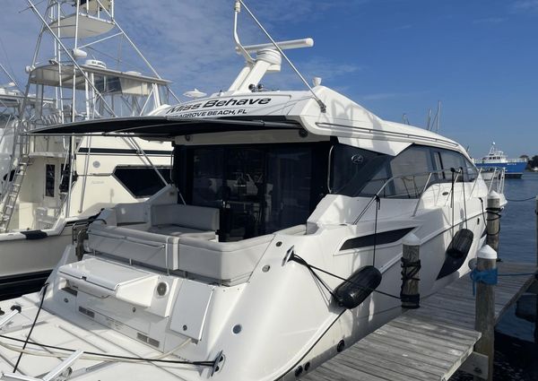 Sea Ray 460 Sundancer image