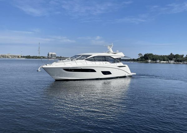 Sea Ray 460 Sundancer image