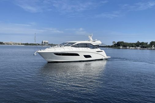 Sea Ray 460 Sundancer image