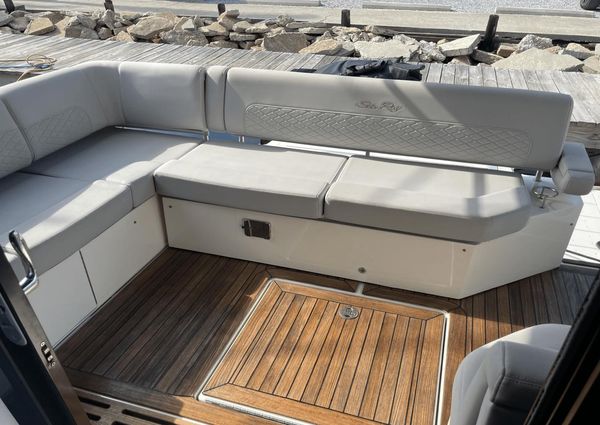 Sea Ray 460 Sundancer image