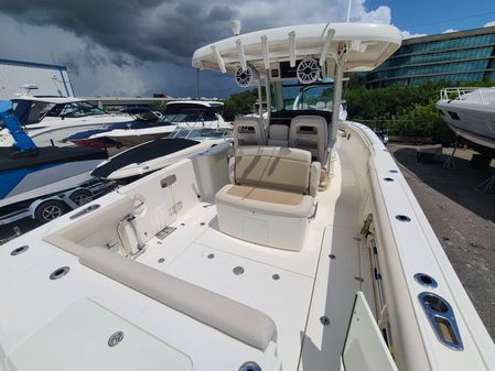 Boston Whaler 330 Outrage image