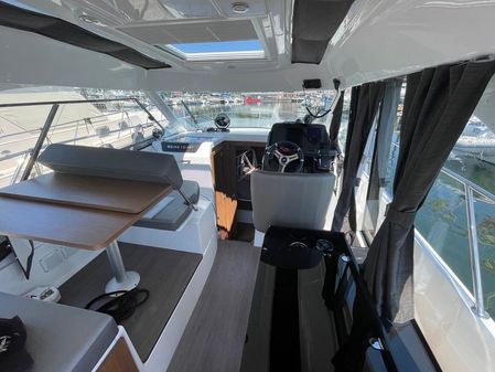 Beneteau Antares 9 image