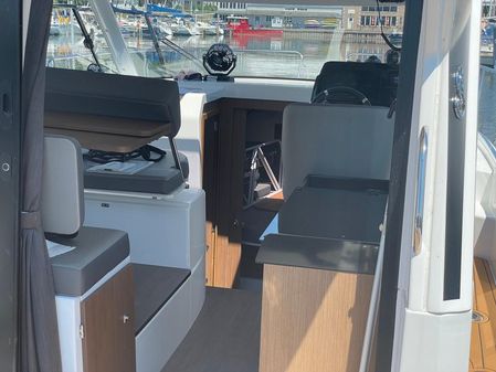 Beneteau Antares 9 image