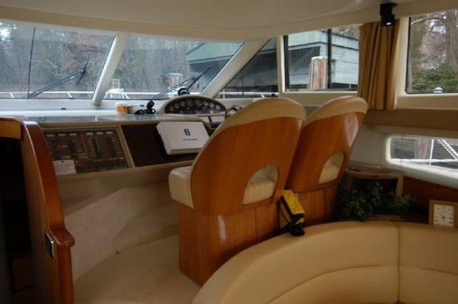 Viking 50 Flybridge image