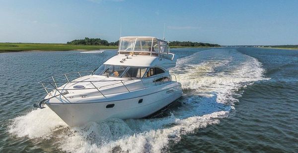 Viking 50 Flybridge image