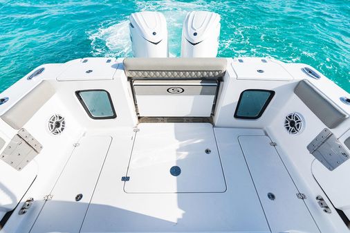 Sportsman OPEN-302-CENTER-CONSOLE image