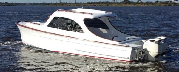 Maverick Yachts Costa Rica 32 Cruiser 