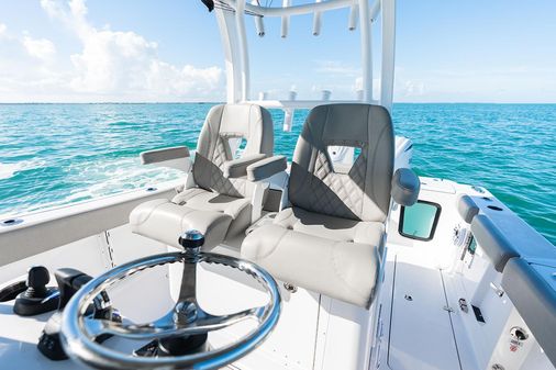 Sportsman OPEN-282-CENTER-CONSOLE image