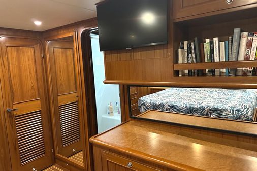 Outer Reef Yachts 650 MY image