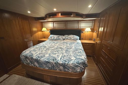 Outer Reef Yachts 650 MY image