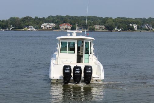 Boston Whaler 345 Conquest Pilothouse image