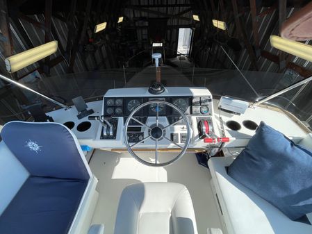 Bayliner 3288 Motoryacht image