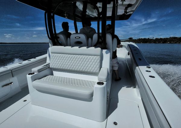 Costa-custom-boats 34SV image