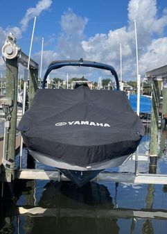 Yamaha Boats 242 Limited S image