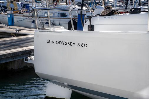 Jeanneau Sun Odyssey 380 image