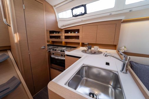 Jeanneau Sun Odyssey 380 image