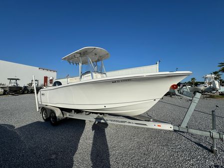 Sea Hunt Ultra 234 image