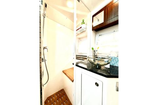 Sea Ray 370 SUNDANCER OB image