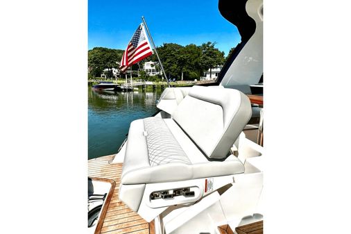 Sea Ray 370 SUNDANCER OB image