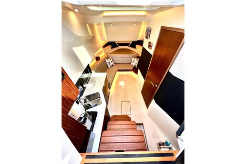 Sea Ray 370 SUNDANCER OB image