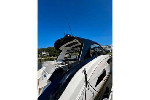 Sea Ray 370 SUNDANCER OB image