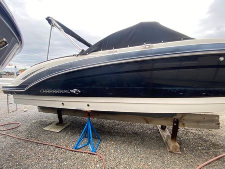 Chaparral 250 Suncoast image