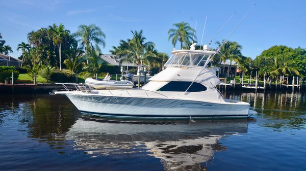 Riviera Flybridge