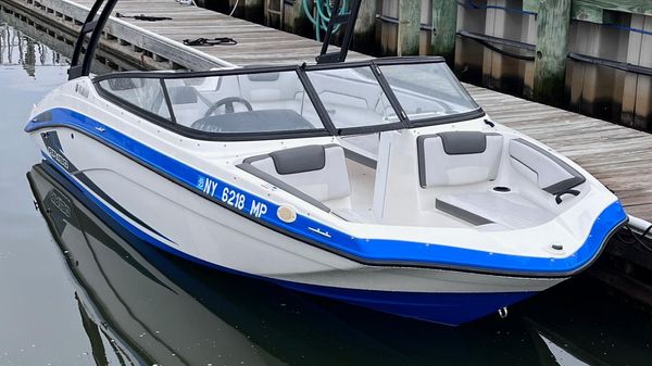 Yamaha Boats AR190 