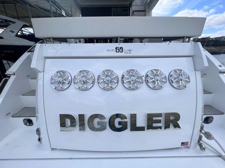 Cruisers Yachts 60 Cantius Fly image