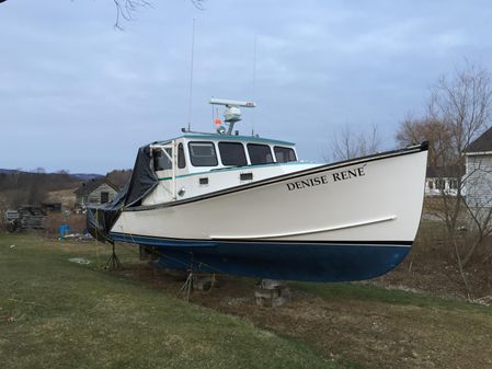 Duffy Lobster Boat image
