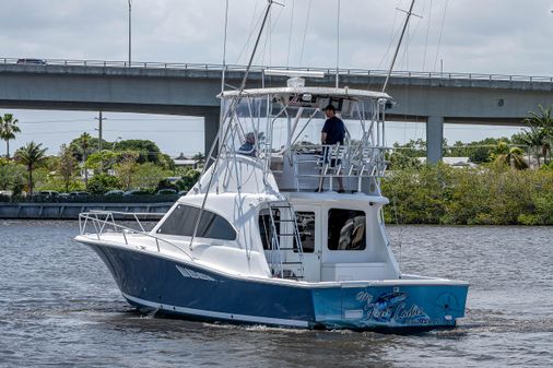 Luhrs Convertible image
