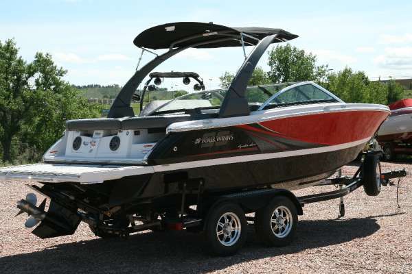 Four Winns H210 SS - main image
