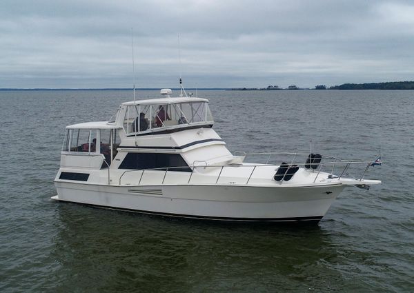 Viking 44 Motor Yacht image