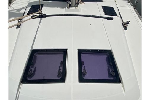 Dufour 460 image