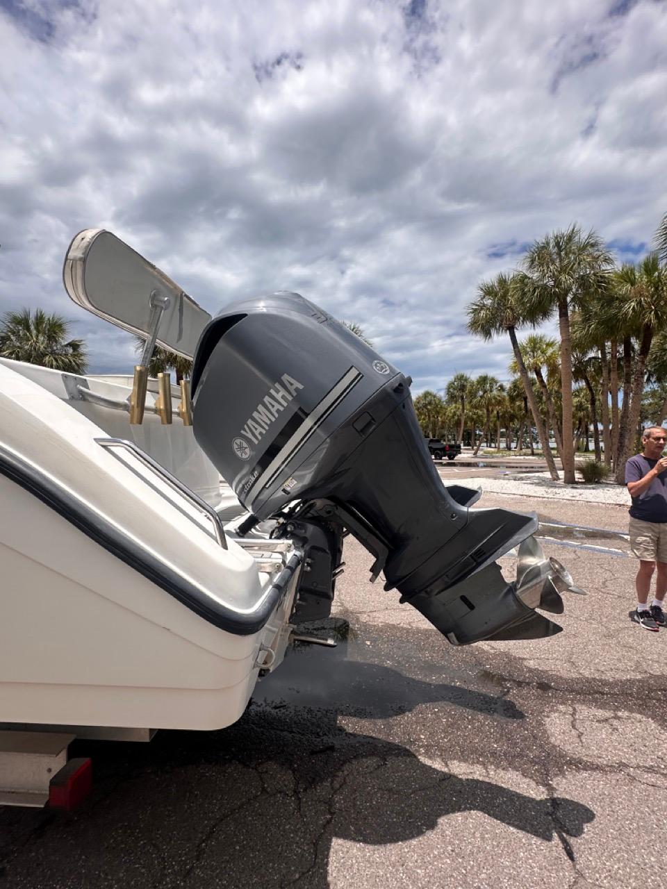 2001 Century 3200 center console