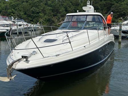 Sea Ray 390 Sundancer image