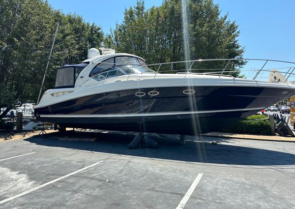 Sea Ray 390 Sundancer image