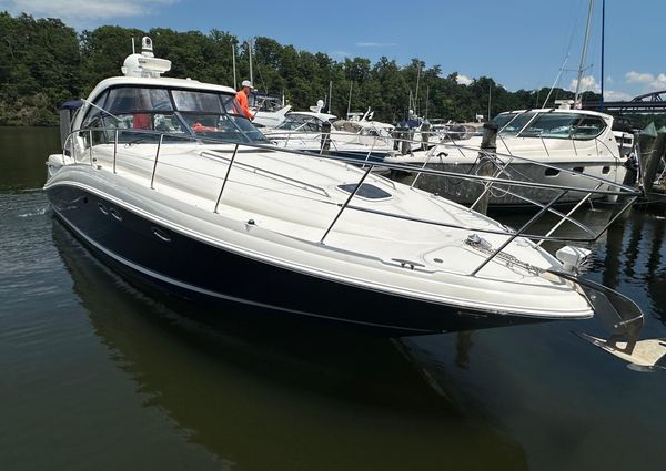 Sea Ray 390 Sundancer image